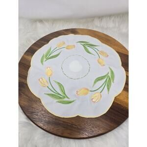 Princess House Embroidered Tulip Table Linens Bundle of 4 NWT